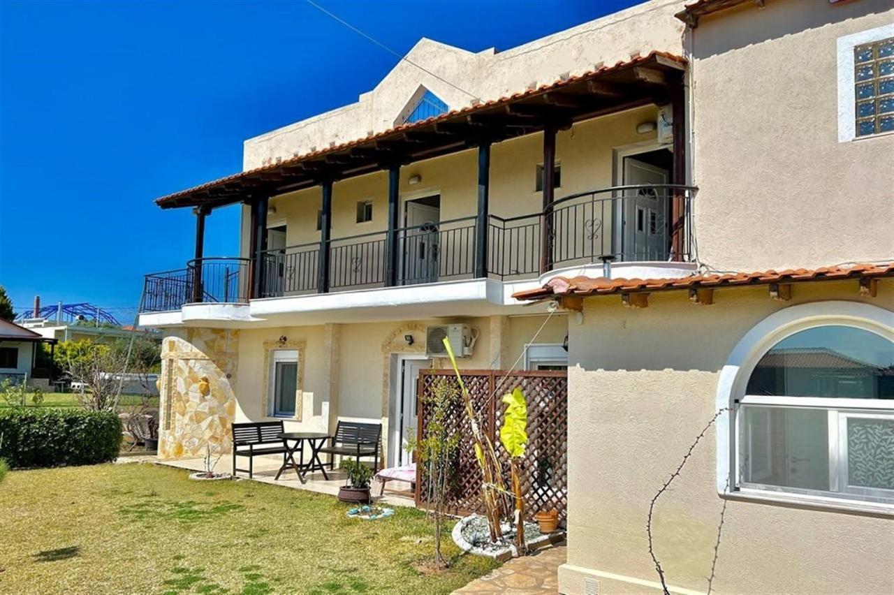 Villa Irina, Nea Potidea Kassandra Beach Εξωτερικό φωτογραφία